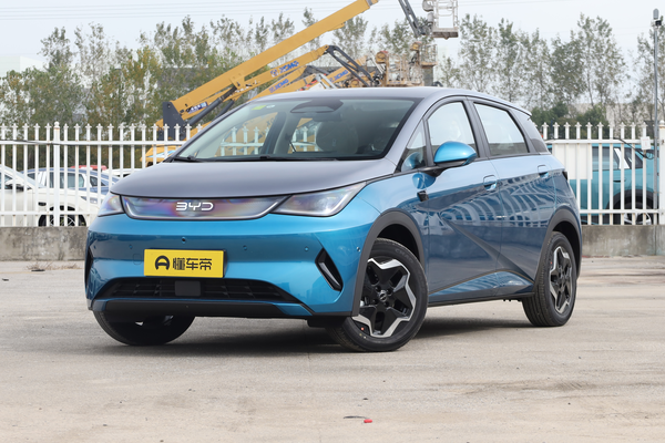 海豚 2025款 智驾版 420KM自由版厂商_基本信息图