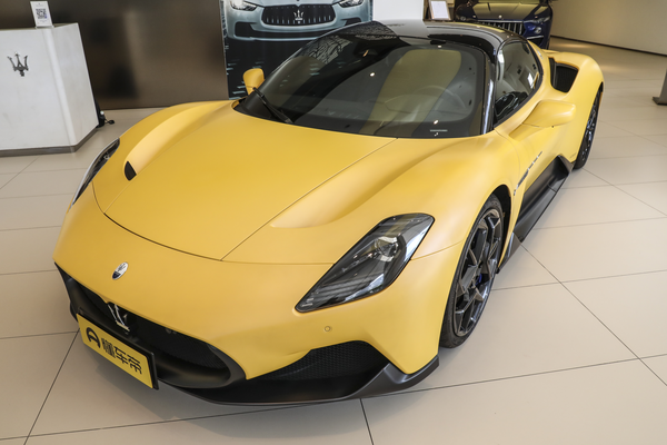 玛莎拉蒂MC20 2024款 3.0T 标准版最大扭矩转速(rpm)_发动机图