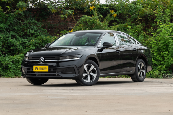 迈腾 2026款 300TSI 尊享版厂商_基本信息图