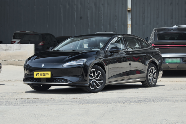 宝骏享境EV 2025款 600km 标准版轴距(mm)_车身图