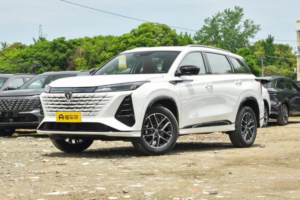 长安CS75 PLUS 2025款 第三代 冠军版 1.5T 自动劲领型厂商_基本信息图