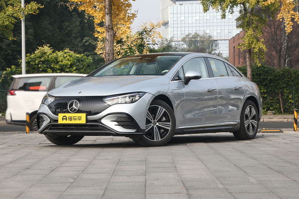 奔驰EQE 2026款 EQE 500 4MATIC 先锋版厂商_基本信息图