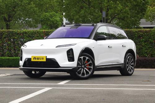 新ES6上市权益太到位！配5年免费换电，全车40%硬件焕新，真的香