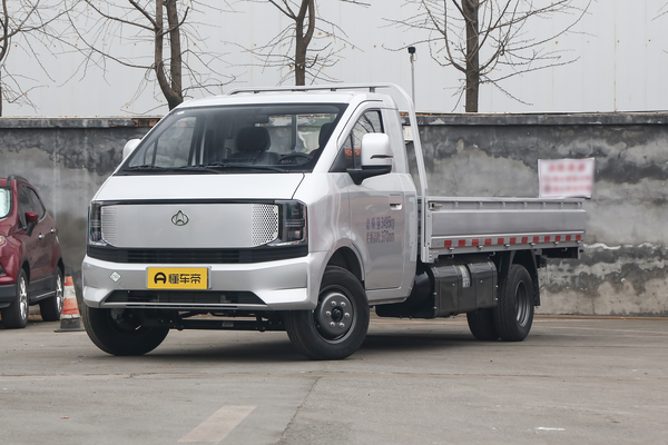 星塔 2025款 3.8米 CNG 2.0L 单排 舒适版厂商_基本信息图