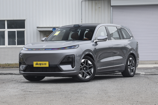 深蓝S09 2025款 后驱Ultra+厂商_基本信息图