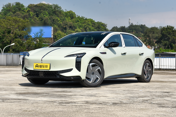 红旗EH7 2025款 690 智选版厂商_基本信息图