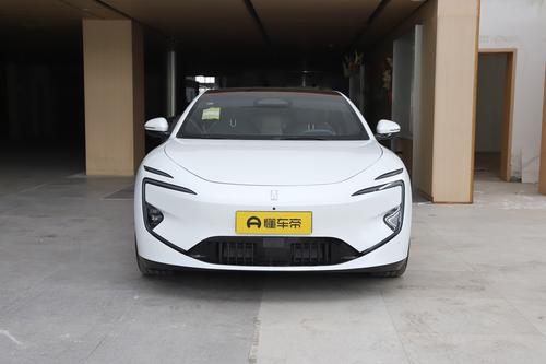 阿维塔12四激光版：十项全新升级，十二项同级尊享