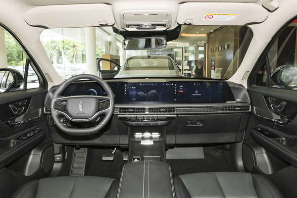 冒险家 2025款 1.5T 两驱尊雅混动版厂商_基本信息图