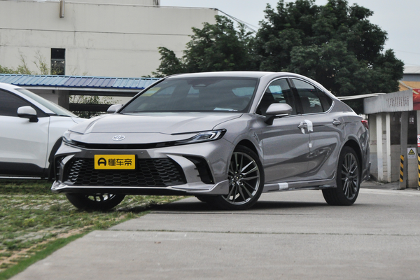 凯美瑞 2026款 双擎 2.0HXS 运动PLUS版厂商_基本信息图