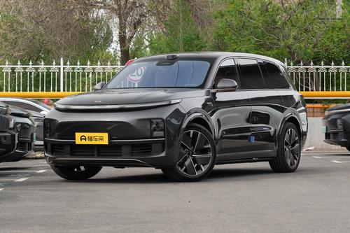 新车丨搭Thor-U芯片 后排娱乐屏尺寸升级 新款理想L9智能焕新版到店