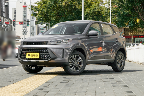 炫界 2025款 Pro 1.5L 手动豪华版厂商_基本信息图