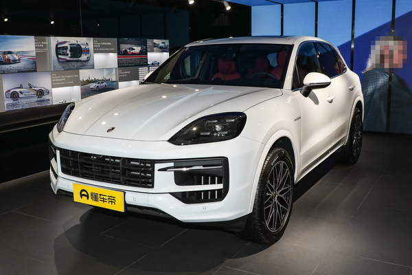 Cayenne E-Hybrid 2025款 Cayenne S E-Hybrid 3.0T厂商_基本信息图