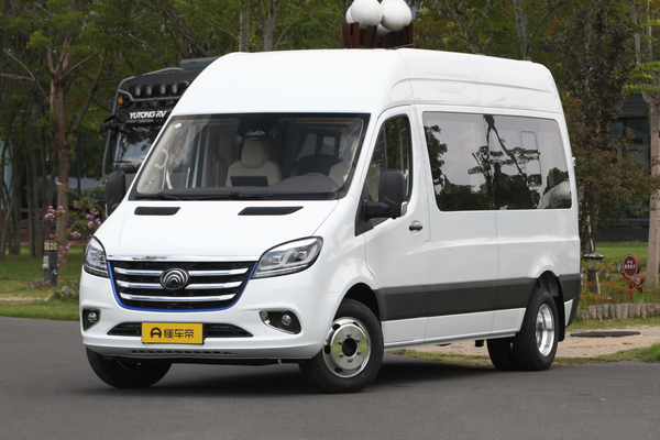 天骏V6E 2025款 纯电长轴高顶7/9座后双胎厂商_基本信息图