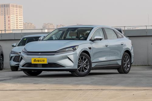 新车 | 全系标配高阶智驾/竞争小鹏MONA M03，比亚迪秦L EV或延期上市