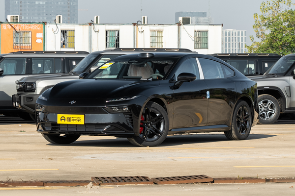 eπ007 2026款 eπ007+ 增程308 Ultra+激光雷达版厂商_基本信息图