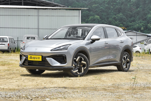 宝骏云海PHEV 2026款 140km 标准版厂商_基本信息图