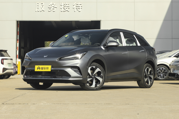 极狐 阿尔法T5 2026款 纯电版 560 元境智行版厂商_基本信息图