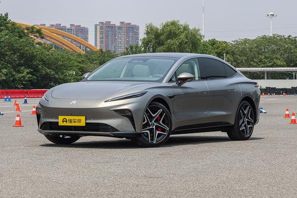 飞凡F7 2025款 都市版厂商_基本信息图