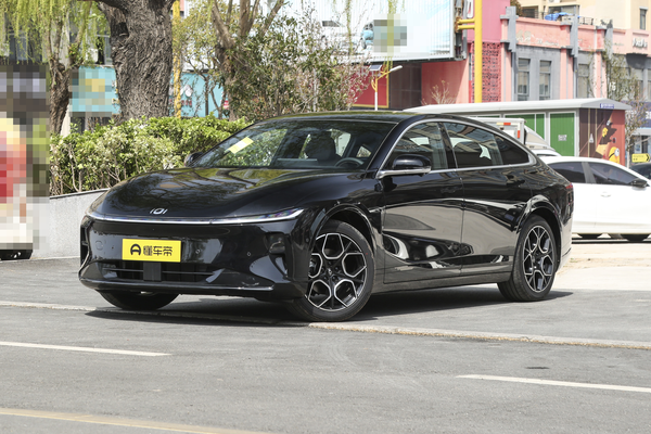 长安启源A07 2025款 蓝鲸纯电 710 旗舰型厂商_基本信息图