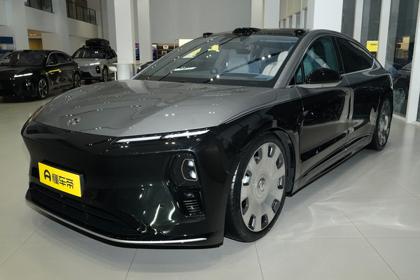 蔚来ET9 2025款 102kWh地平线特别版厂商_基本信息图