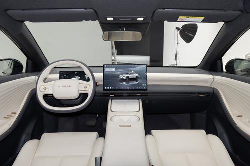 新车 | 简约设计/配手机支架扩展/四季度上市，东风日产N6内饰发布