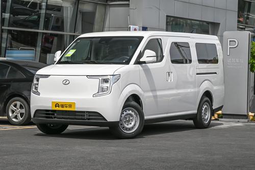 新车 | 6门纯电微面/续航305公里/预售8.09万元起 瑞驰R5客运版到店