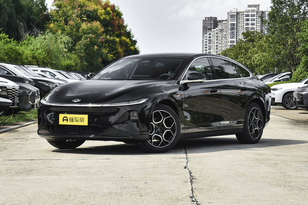 长安启源A07 2026款 超长蓝鲸纯电 730 旗舰型厂商_基本信息图