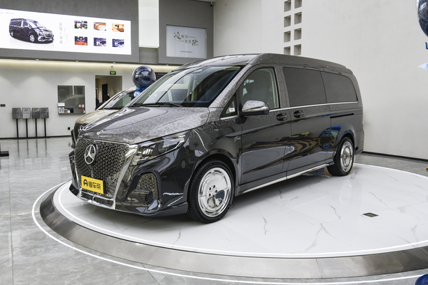 凌际星云 2025款 星云 2.0T 麦哲伦典藏版厂商_基本信息图