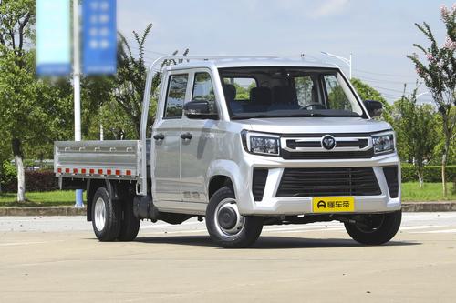 新车 | 预售5.56万元/竞争五菱荣光新卡，福田祥菱V5双排版实车亮相