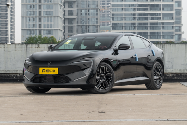 阿维塔 12 2026款 Max后驱增程版厂商_基本信息图