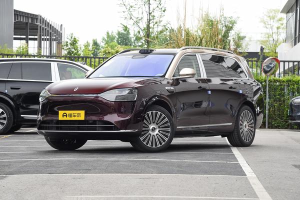 问界M9 2025款 纯电 Ultra 四座版厂商_基本信息图