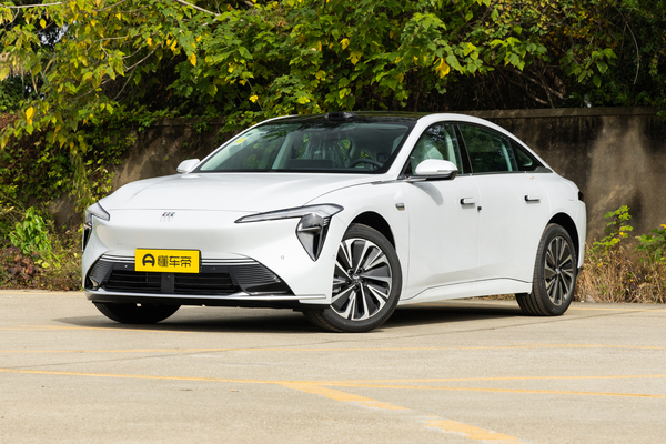 至境L7 2025款 尊享逍遥智行版厂商_基本信息图