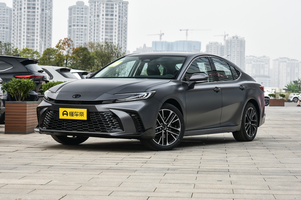 凯美瑞 2026款 双擎 2.0HSE 光辉版厂商_基本信息图