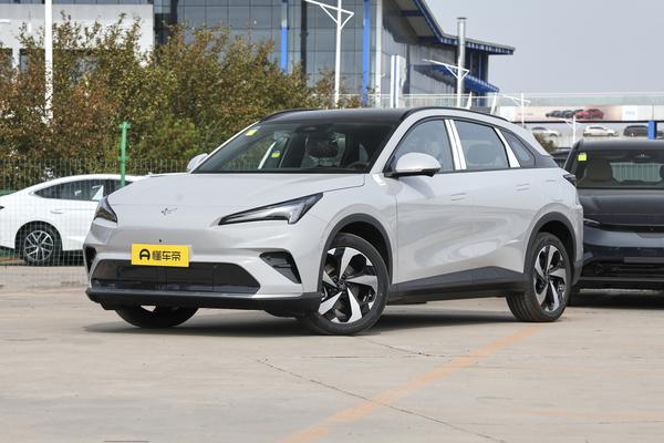 极狐 阿尔法T5 2026款 增程版 1215 悦享版厂商_基本信息图