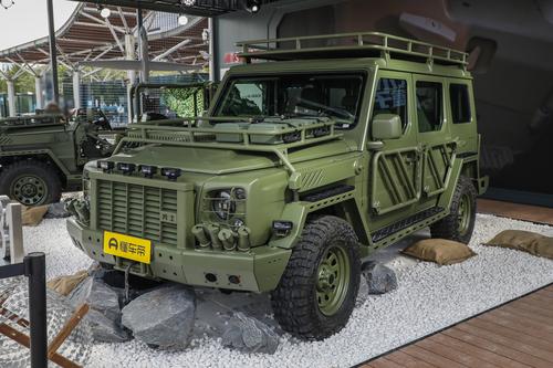 新车 | 基于BJ80打造/定名“陆地大驱” 北京越野BJ81概念车实车亮相