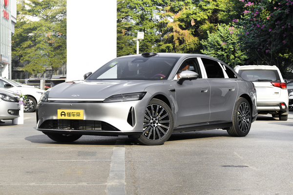 风云A9L 2025款 260伯牙智领版厂商_基本信息图