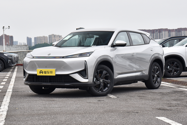 风神L7 EV 2025款 518畅享型厂商_基本信息图