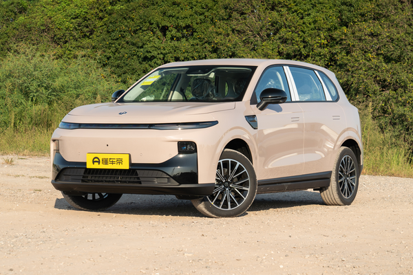 零跑B10 2025款 510舒享版厂商_基本信息图