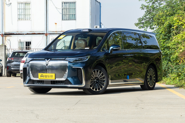 岚图梦想家 EV 2026款 乾崑Ultra厂商_基本信息图