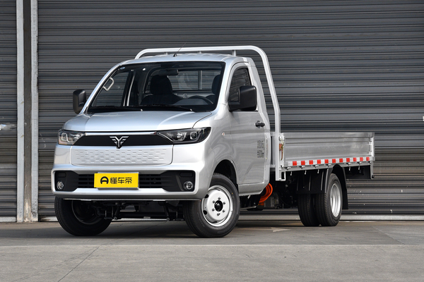 雷驰T30 2026款 栏板货车 旗舰版 65.66kWh厂商_基本信息图