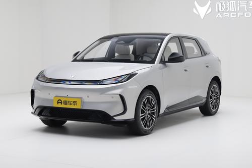 极狐T1这款纯电小车太强了！空间大，续航长，关键才6万多！
