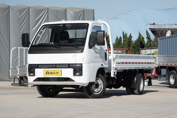 比亚迪T4 2025款 科技版行车电脑屏幕_内部配置图