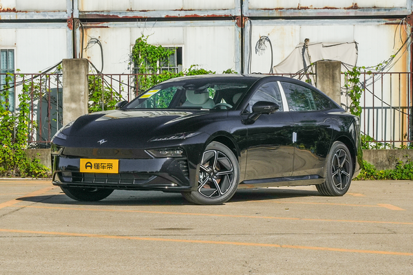 eπ007 2025款 增程 230Air巡航版厂商_基本信息图