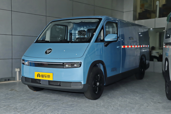 风景i 2025款 i9 前驱专业物流长轴平顶单胎2座智远版 宁德时代66.67kWh厂商_基本信息图