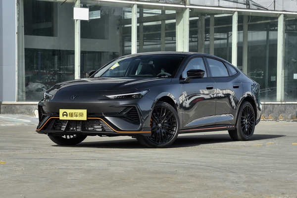 长安UNI-V 2025款 第三代 2.0T 劲速型厂商_基本信息图