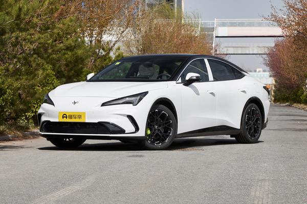 极狐 阿尔法S5 2026款 增程版 1450悦享版厂商_基本信息图