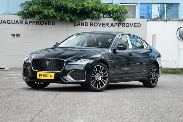 捷豹XFL 2025款 2.0T P250 两驱尊享豪华版厂商_基本信息图