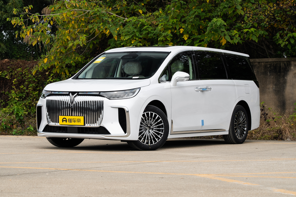 岚图梦想家 PHEV 2026款 鲲鹏Max厂商_基本信息图