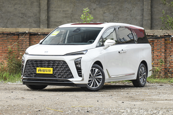 别克GL8 2026款 陆尊 2.0T 尊享版厂商_基本信息图