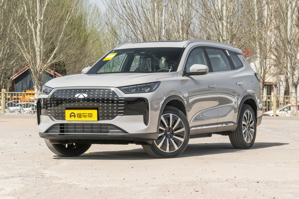 风云T8 2025款 1.5T 130km尊贵版厂商_基本信息图